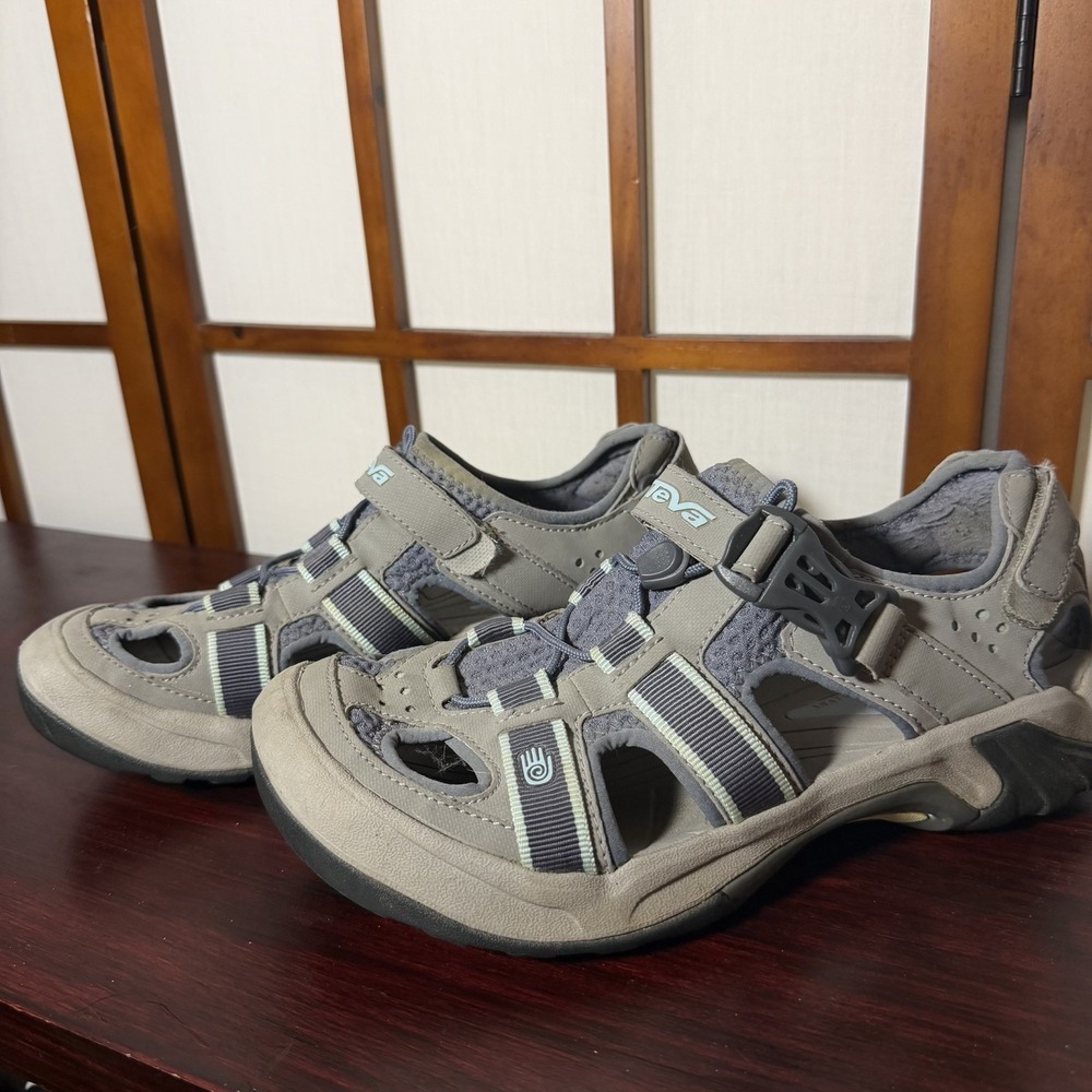 Teva Womens Omnium Waterproof trail hiking sandals Size 8.5 Gray Blue Colorway